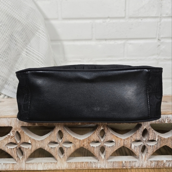 Vintage Y2k Express Black Mini Shoulder Bag With Silver Hardware And E Logo - Picture 9 of 13